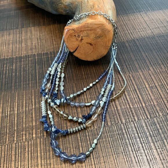 Fun pretty multi string necklace - Picture 1 of 3